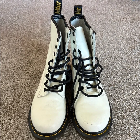 Dr. Martens White Leather Boots - Picture 5 of 6